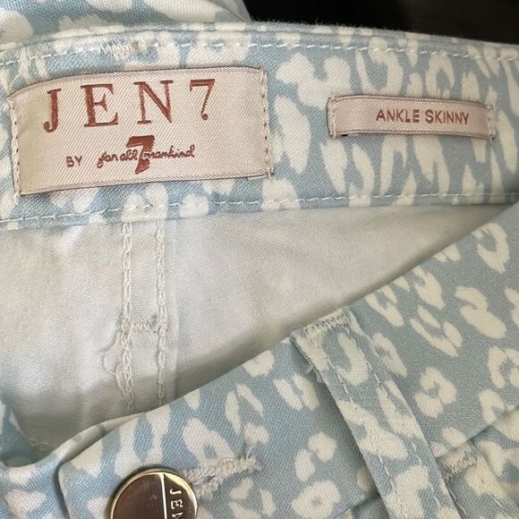 Jen 7 by 7 For All Mankind | Cheetah Print Ankle Skinny Pants | Size 2 - Picture 5 of 6